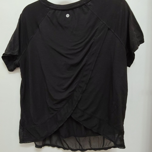 NWOT 3 Women's Work-Out Shirts - Picture 7 of 7